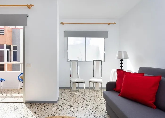 Live Puertito Rifrajo * 圭马尔港